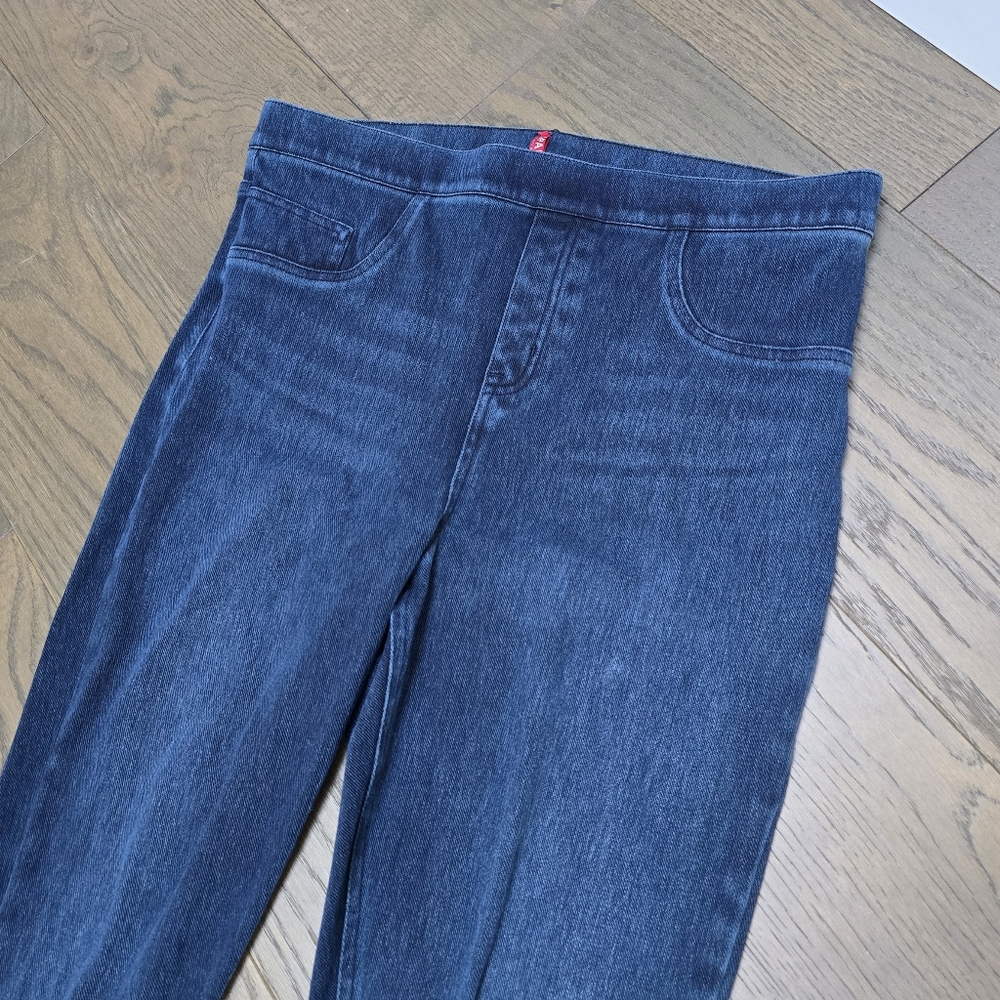 Spanx Jean-ish Ankle Legging in Dark Wash - Picture 4 of 9